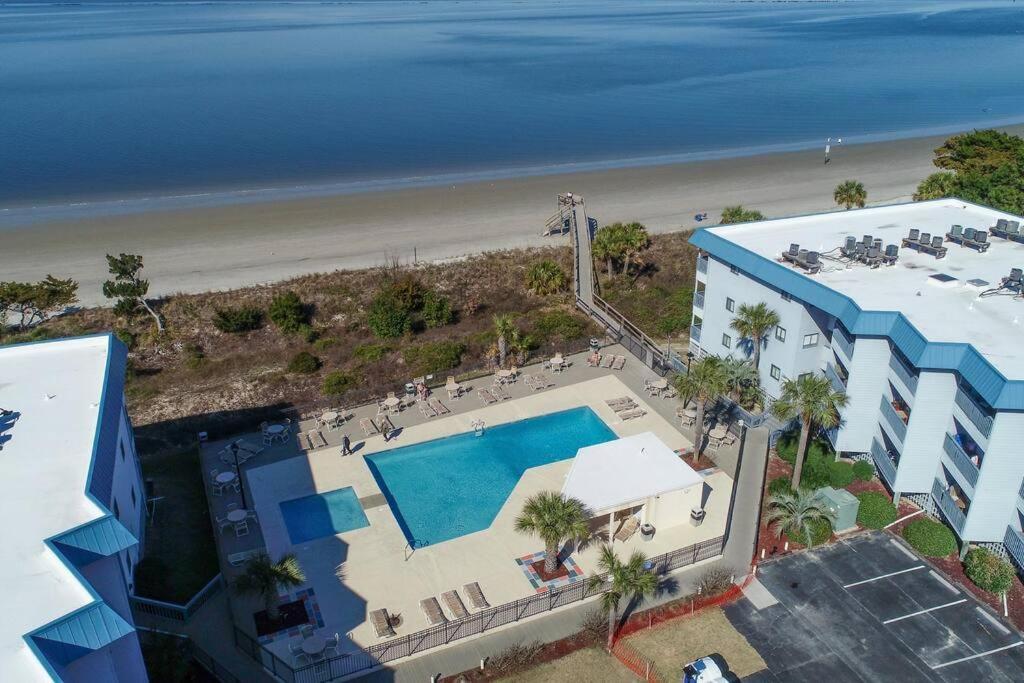 Private Balcony - Beach - Pool And Pickleball Lägenhet Tybee Island Exteriör bild