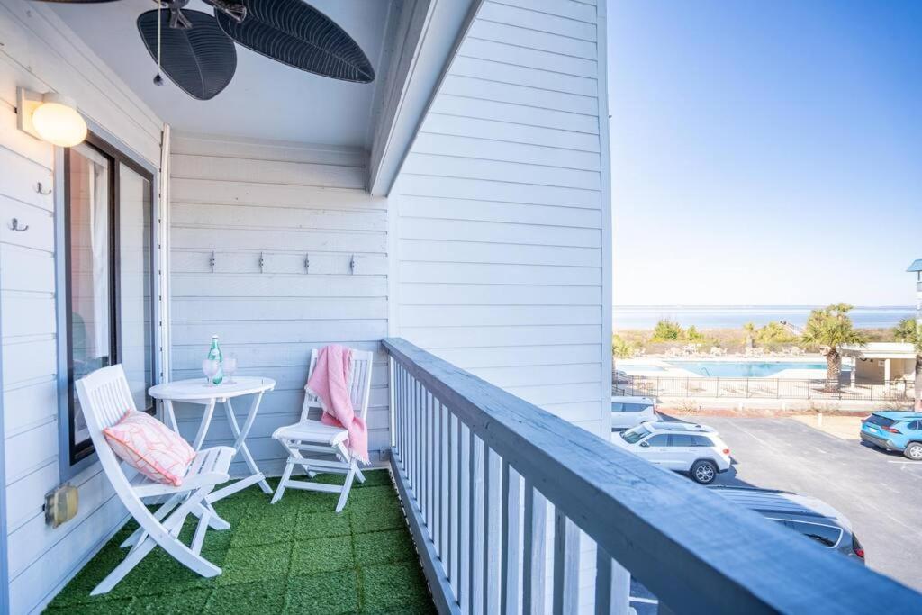 Private Balcony - Beach - Pool And Pickleball Lägenhet Tybee Island Exteriör bild