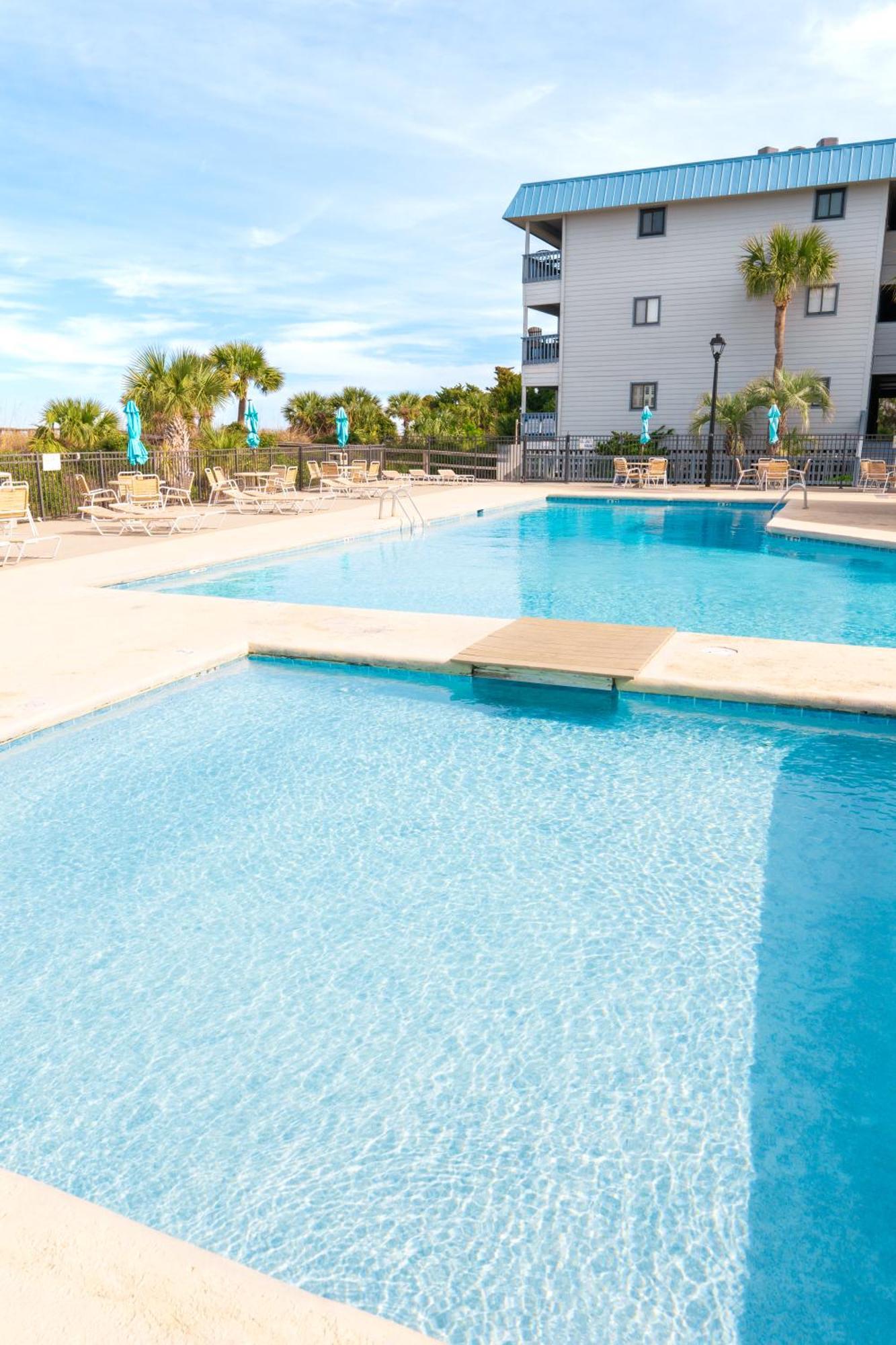 Private Balcony - Beach - Pool And Pickleball Lägenhet Tybee Island Exteriör bild