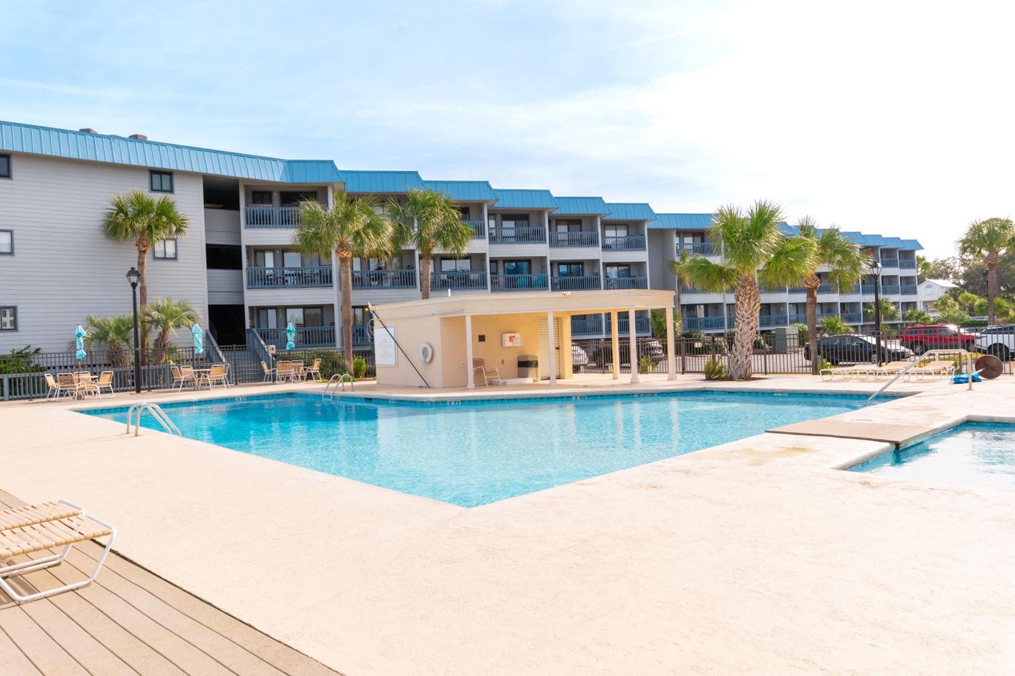 Private Balcony - Beach - Pool And Pickleball Lägenhet Tybee Island Exteriör bild