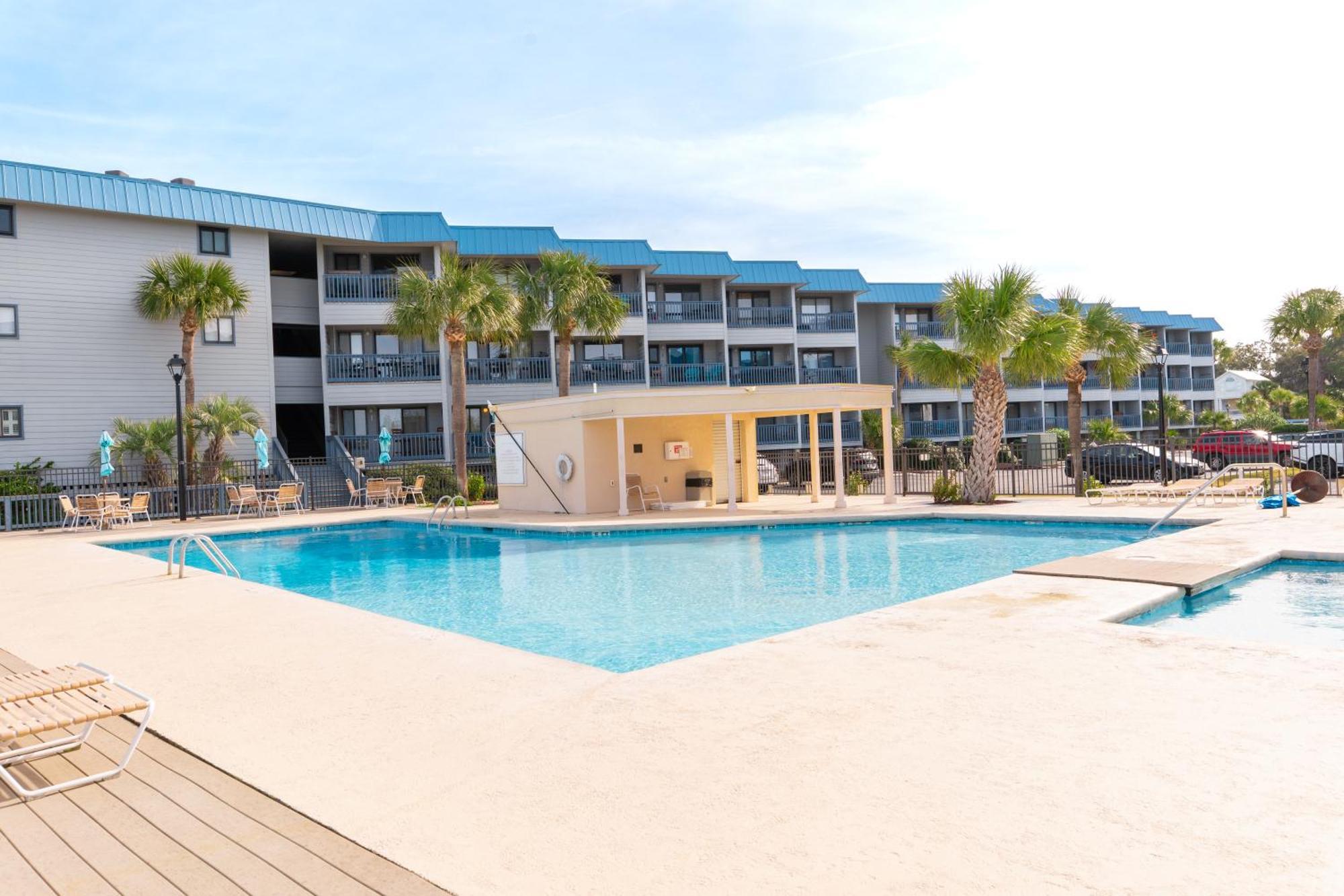 Private Balcony - Beach - Pool And Pickleball Tybee Island Exteriör bild